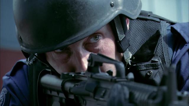 S01:E04 - SWAT