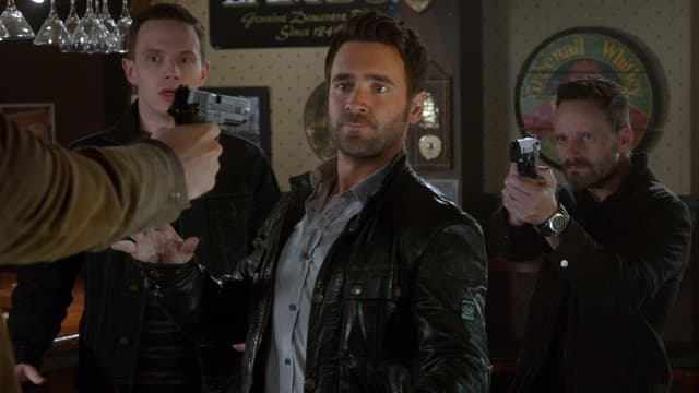 S05:E09 - Republic of Doyle: S5 E9 - Major Crimes