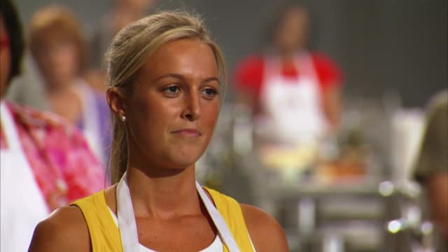 S01:E03 - Top 14 Chefs Revealed